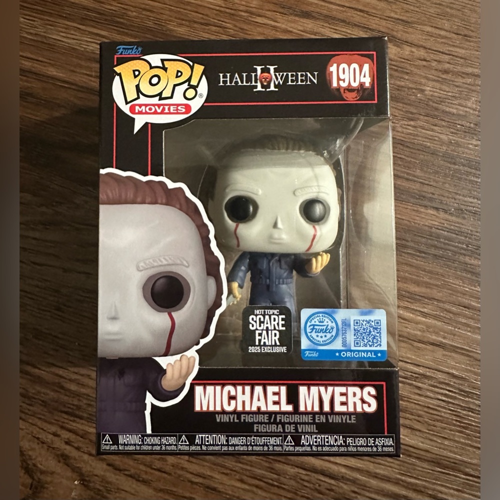 Scare Fair 2025 Michael Myers Bloody Eyes Halloween 2 Hot Topic Exclusive